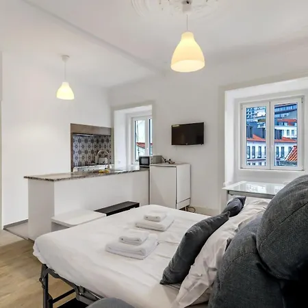 Bright 1br Castelo Sao Jorge - Graca Getaway | By Airnest Apartmán