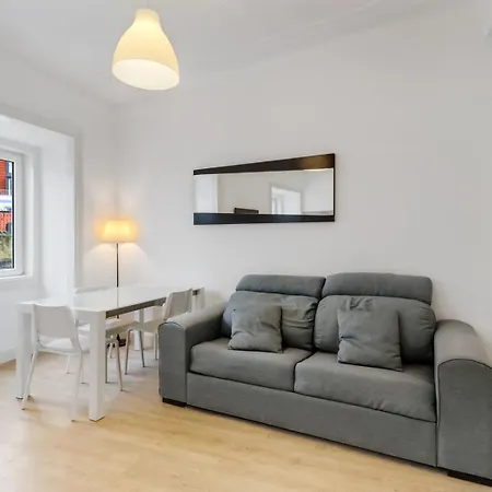 Bright 1br Castelo Sao Jorge - Graca Getaway | By Airnest Apartmán