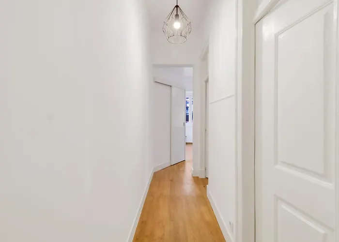 Bright 1br Castelo Sao Jorge - Graca Getaway | By Airnest Apartment Lisbon