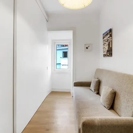 Bright 1br Castelo Sao Jorge - Graca Getaway | By Airnest Апартаменти